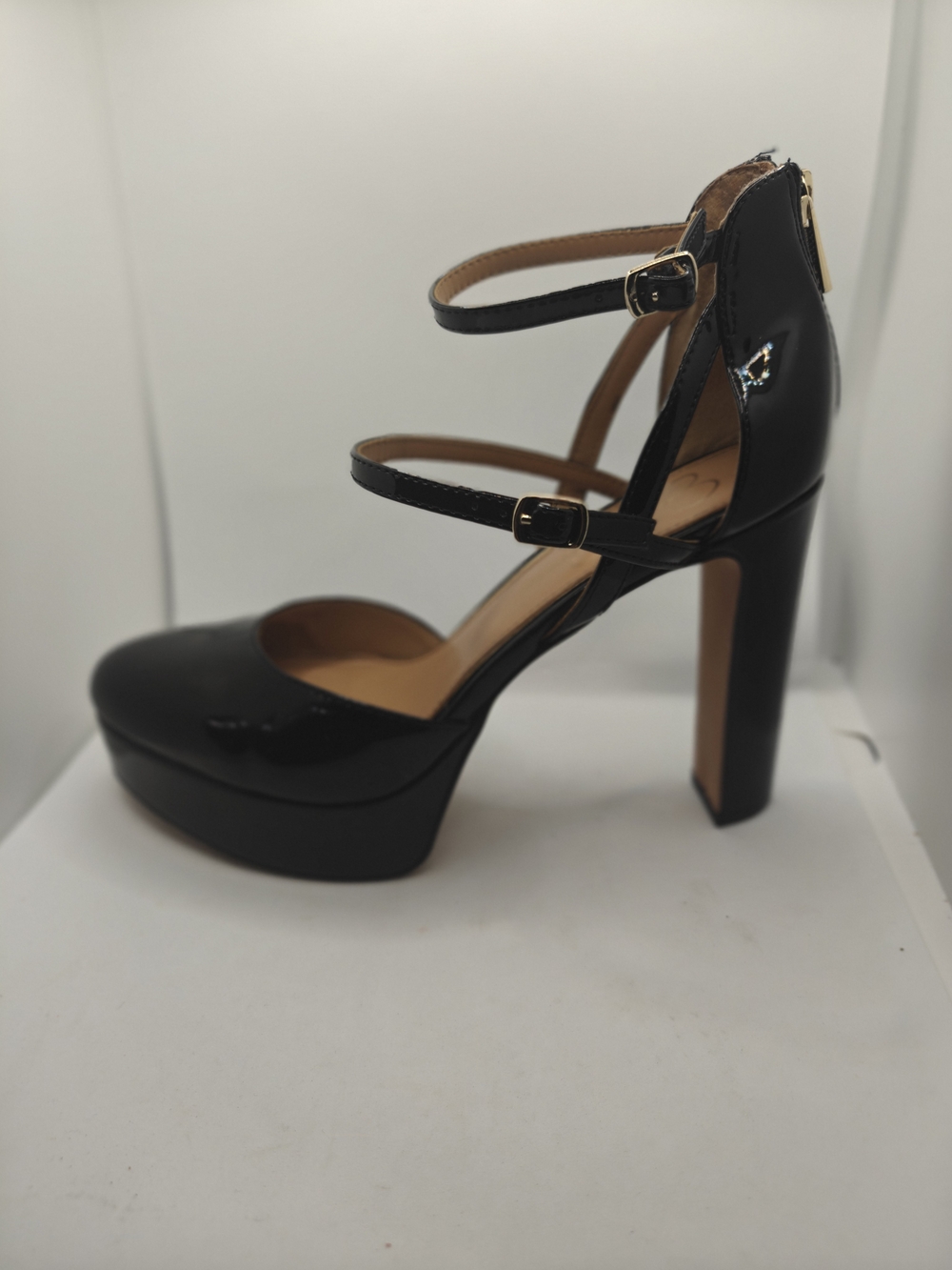 Jessica Simpson Black Patent Triple-Strap Pointed Toe High Heels - Picture 6 of 10